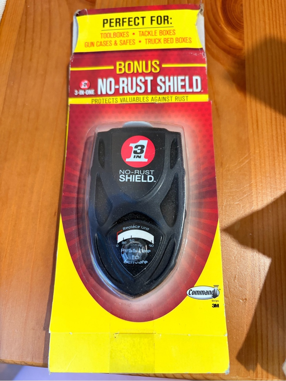 3M Command No-Rust Shield Rust Protector - Black & Red